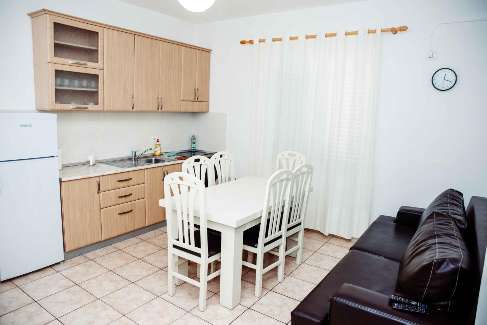 Apartments Vila Pavaci Velipojë Eksteriør billede